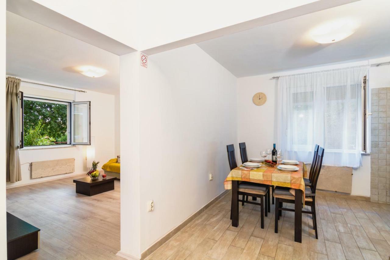 Apartman Fani リエカ エクステリア 写真